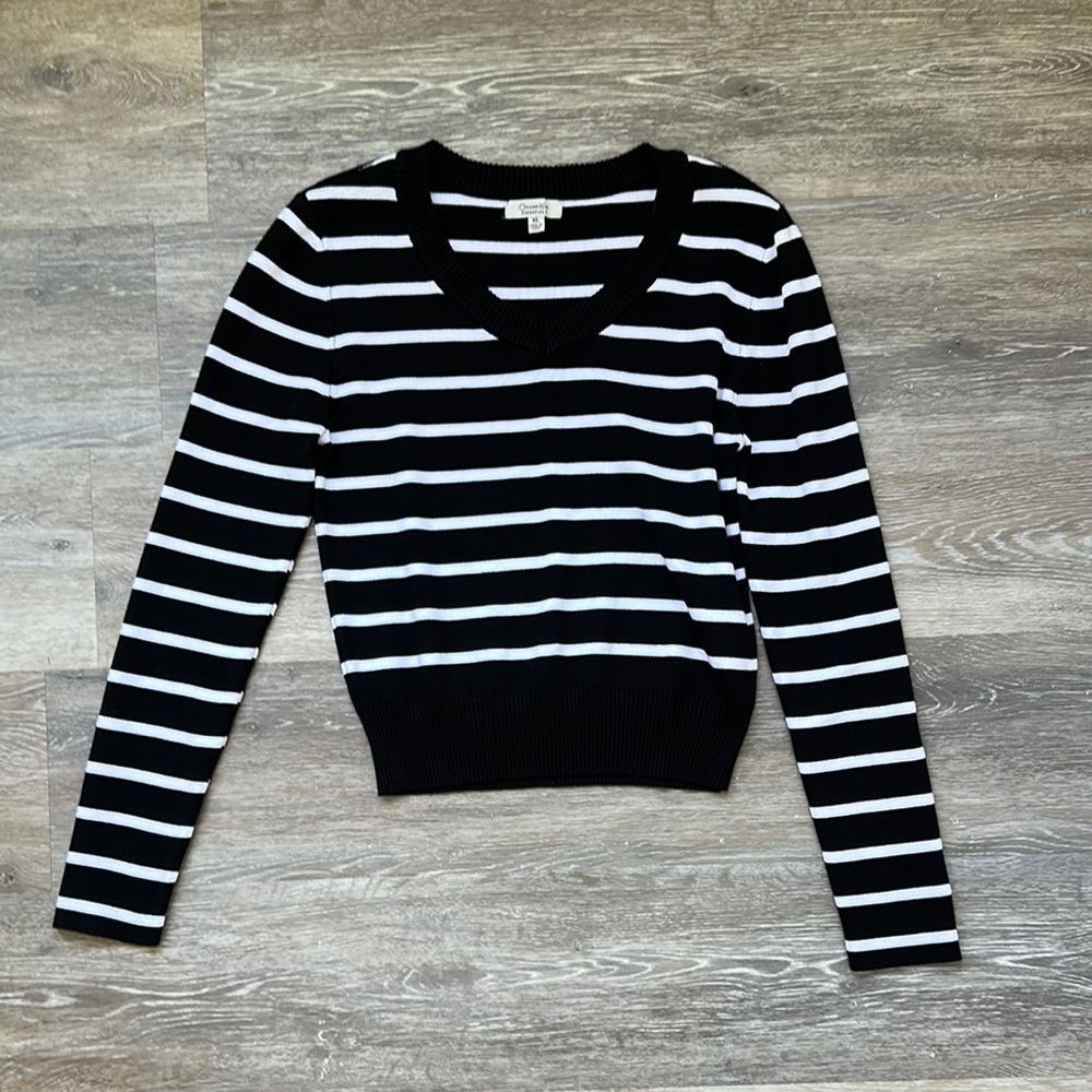 Black and White Striped Women's Sweater